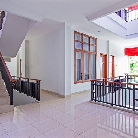 Reddoorz @ Plemburan Otel Sleman  Dış mekan fotoğraf