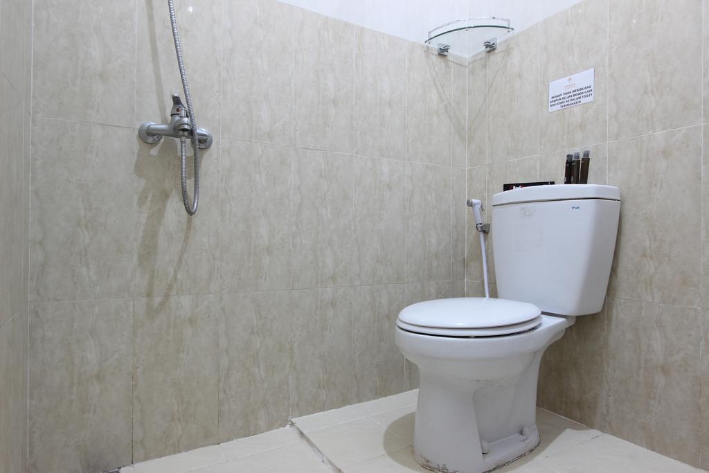 Reddoorz @ Plemburan Otel Sleman  Dış mekan fotoğraf
