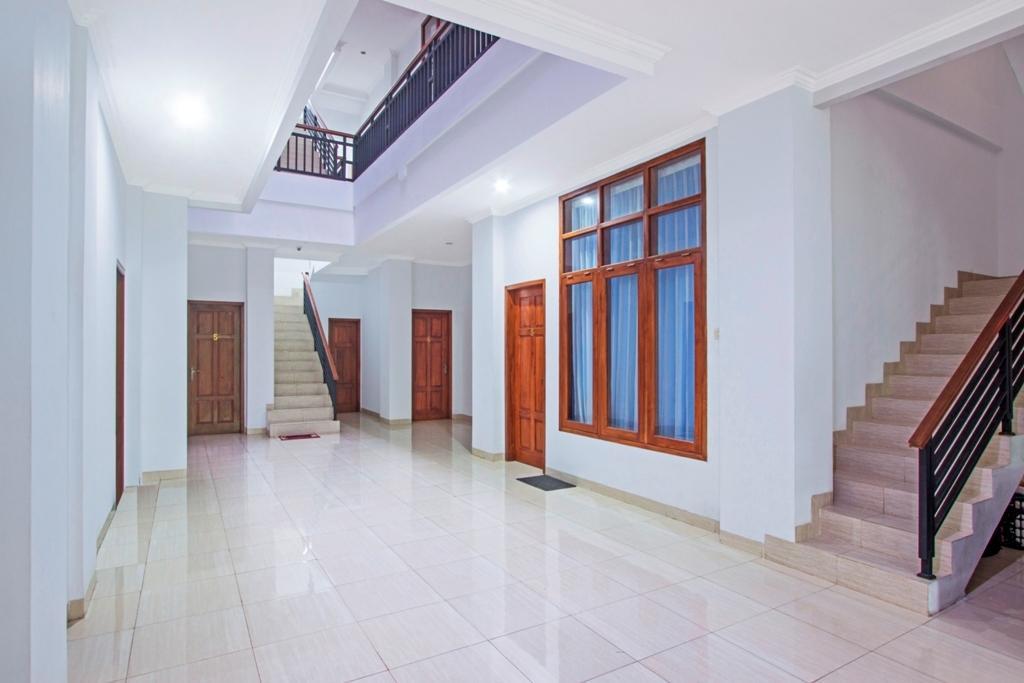 Reddoorz @ Plemburan Otel Sleman  Dış mekan fotoğraf